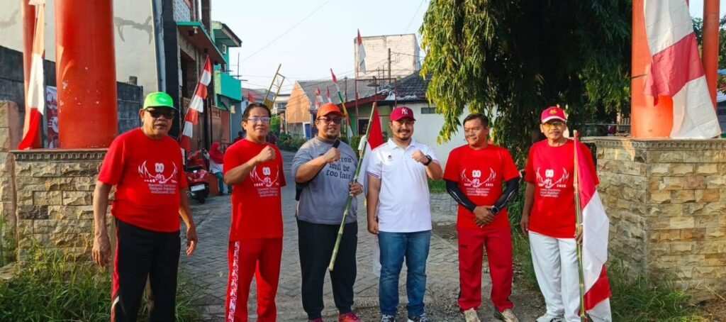 Jalan Sehat HUT RI ke-80 Bersama Warga RW 06 Kelurahan Kunciran